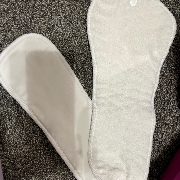 10 Grovia O.N.E cloth diapers - Picture 3 of 3